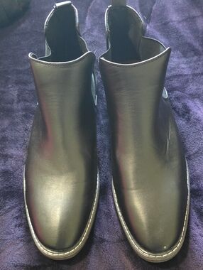 Men's Black Chukka Boots - Smooth Leather Slip-On